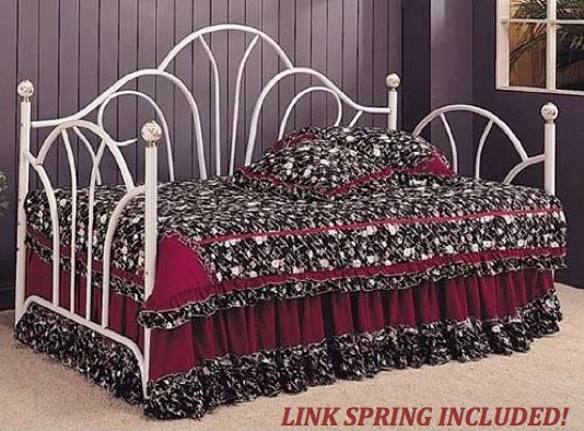 Coaster Company White Fan High Back Daybed with Porcelain Knobs - Link Spring Included! by Coaster Company