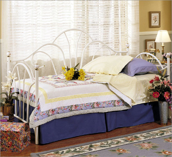 Powell Florence Gloss White Daybed