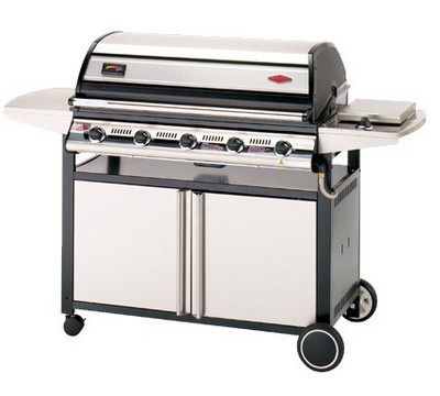 Beefeater Discovery Plus Series Roaster Gas Grill
