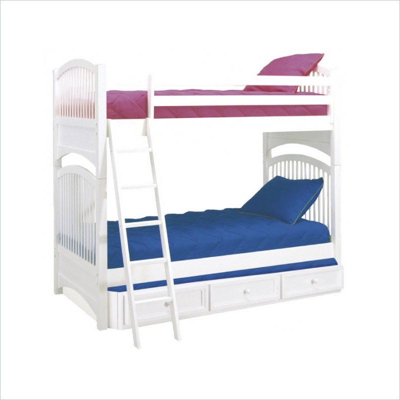 Furniture Basics Woodland White Windsor Bunk Bed