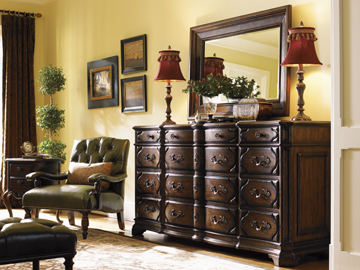 Lexington Palos Verdes Del Mar Triple Dresser