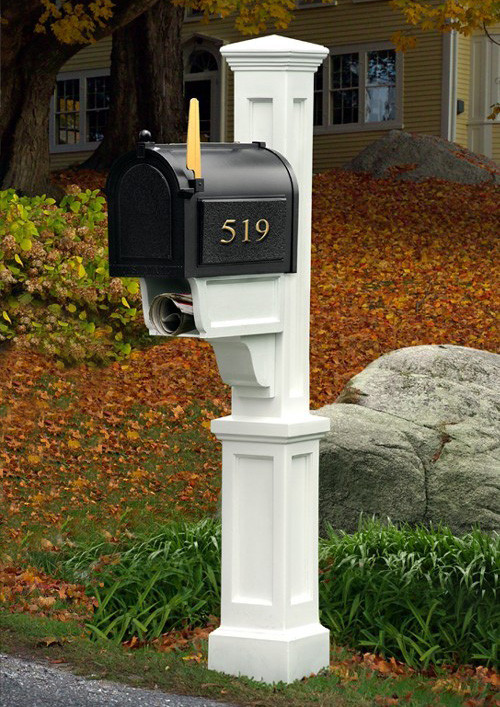Mayne Dover Mailbox Post