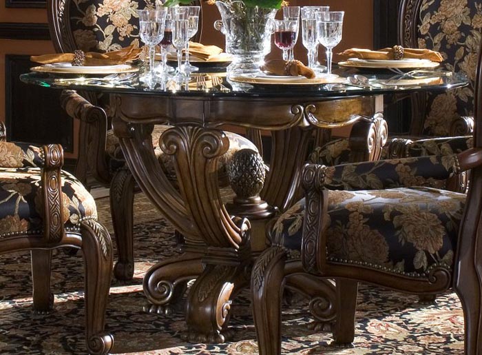 AICO Oppulente Round Dining Table