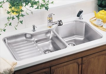 Elkay ELUH4221 Lustertone Double Bowl Undermount Kitchen Sink