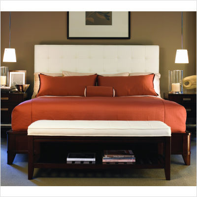 Lexington Zacara Peninsula Upholstered Panel Bed Queen