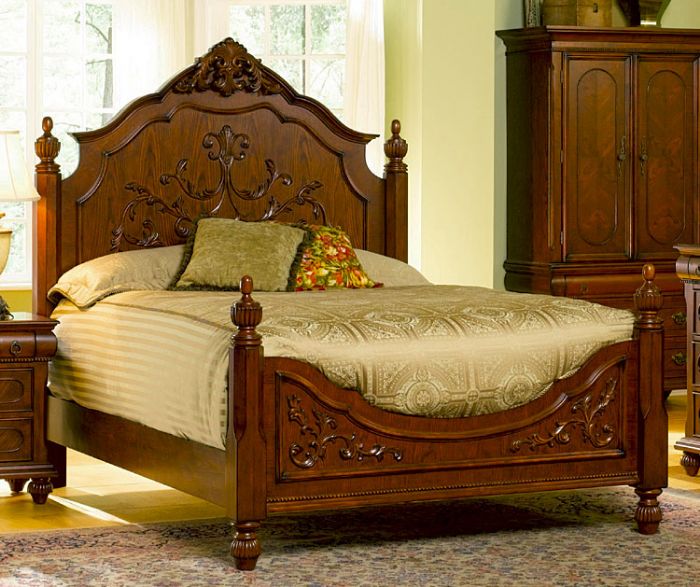 Union Square Bella II Oak Carving Canopy and Poster Bed Best Price