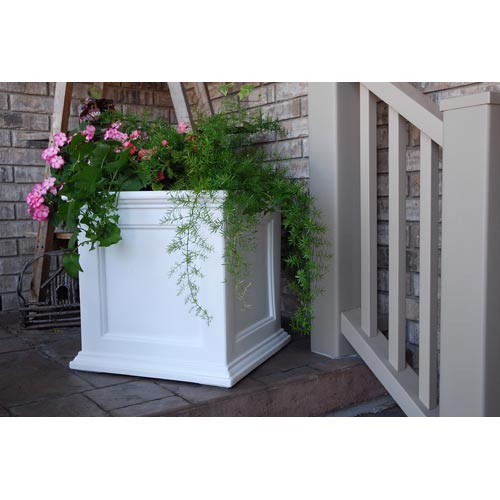 Mayne Fairfield Square Patio Planter