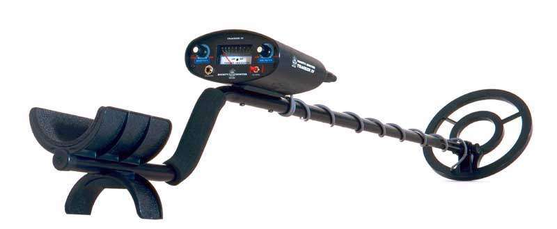 Buy Bounty Hunter Tracker IV Metal Detector by Bounty Hunter